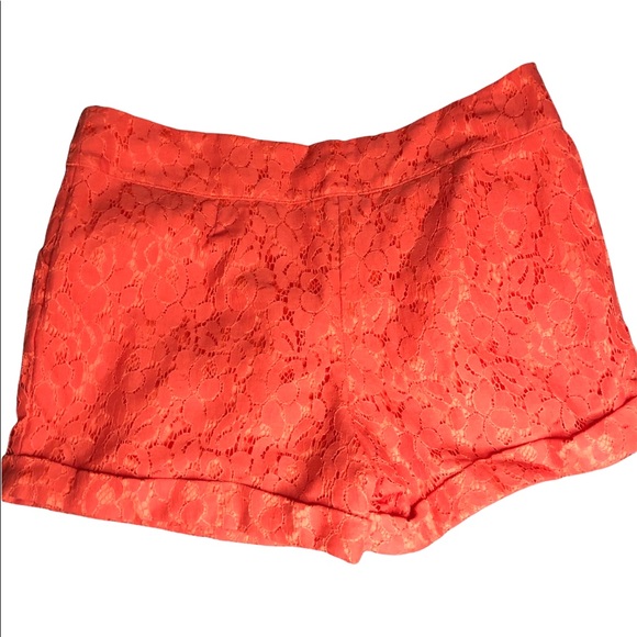 Lace Overlay Shorts Size S - Picture 4 of 5